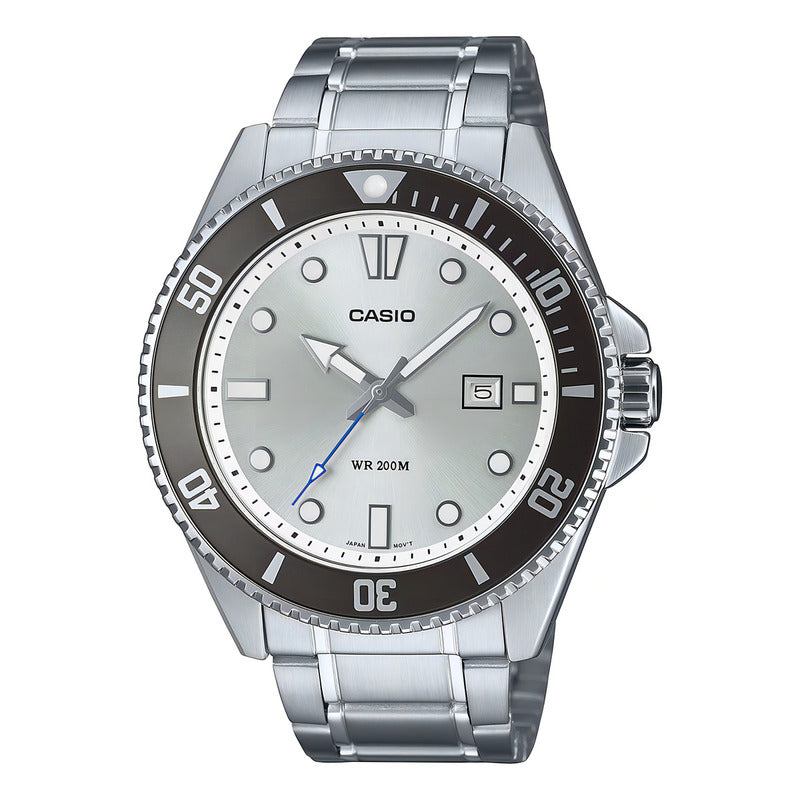 Reloj Hombre Casio Mdv-107d-7avdf Analógico Con Correa De Acero Inoxidable Plateado