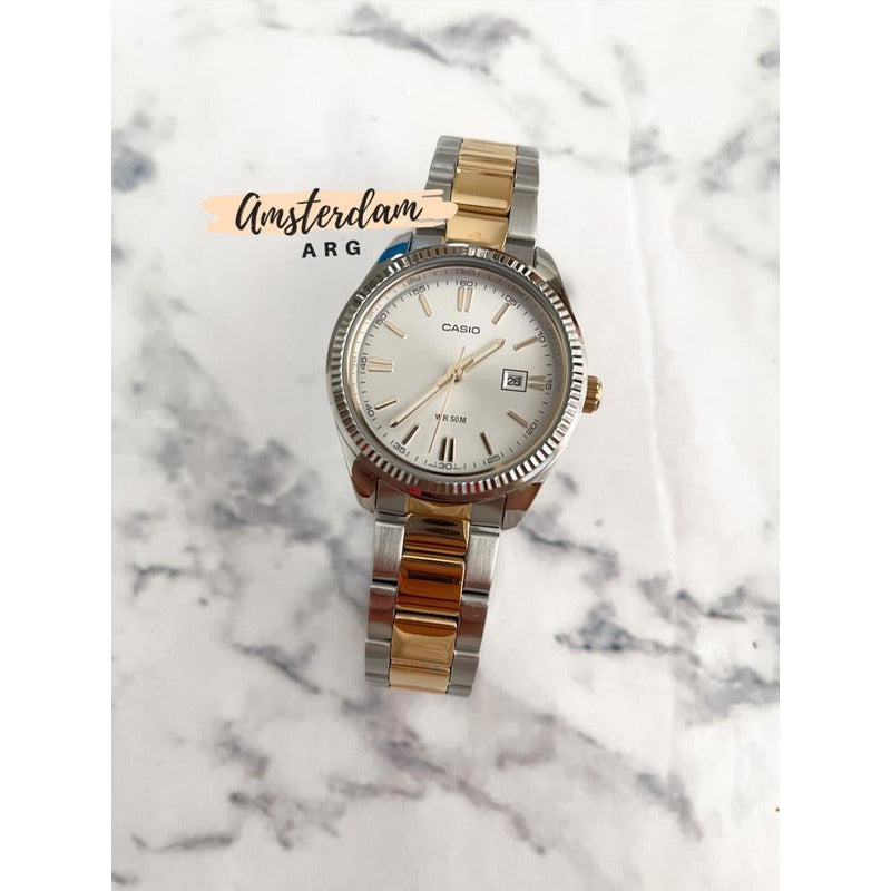 Reloj Casio Mujer Ltp-1302sg-7avdf Bicolor Plateado Blanco
