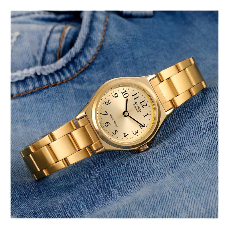 Reloj Casio Dama Analógico Ltp-1130n-9b Resistente Al Agua Color Dorado Amarillo