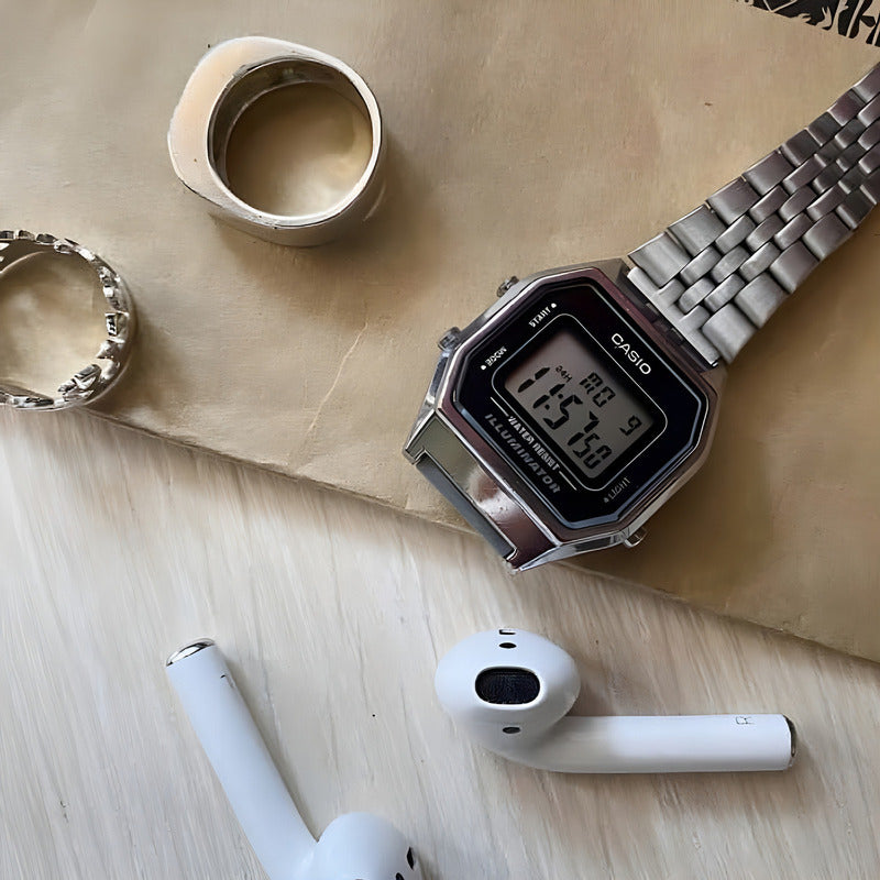 Reloj Casio La680wa-1df Plateado Negro