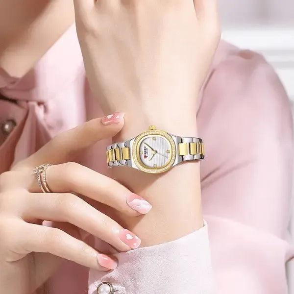 Curren 9101-3 Reloj Dama Diseño Dorado Blanco