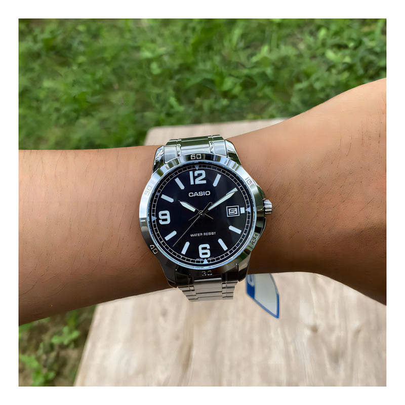Reloj Para Unisex Casio Mtpv004d-1b2udf Plateado Negro Mtp-v004d-1b2