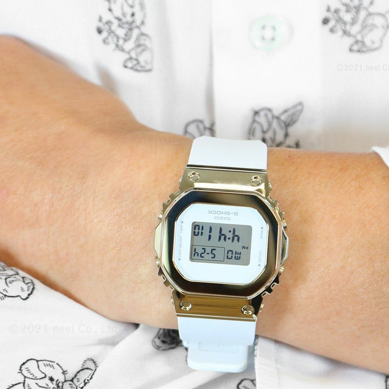 Reloj Casio G Shock Mujer Gm-s5600g-7d Deportivo Original Plateado Blanco