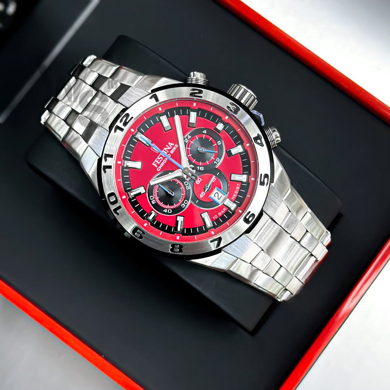 Reloj Festina F20670.5 Para Hombre Chronobike 2024 Malla Plateado Bisel Plateado Fondo Rojo