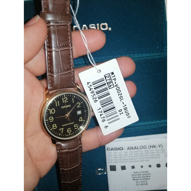 Reloj Pulsera Casio Mtp-v002gl-1b Con Correa De Cuero Color Marrón - Fondo Negro - Bisel Dorado