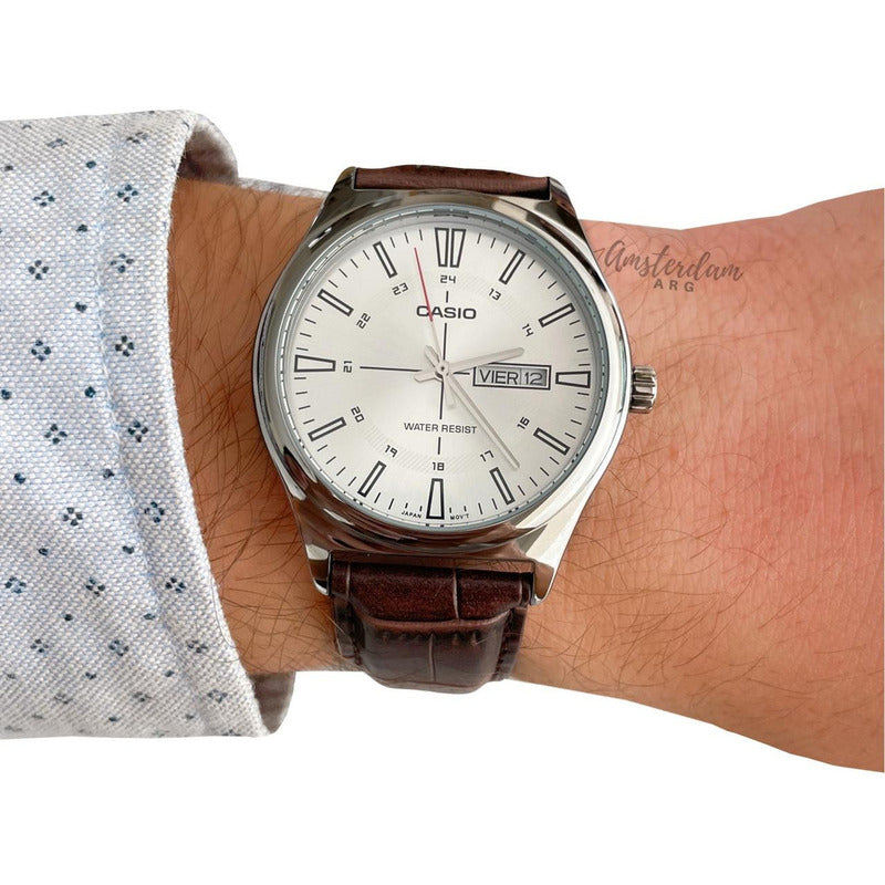 Reloj Casio Core Para Hombre Con Correa De Cuero Marrón Plateado