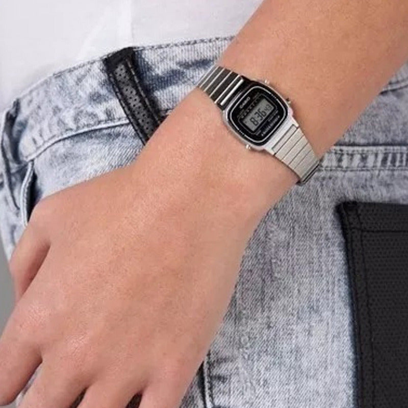 Relojes Pulsera Casio Dama La-670wa-1d Original Plata Negro