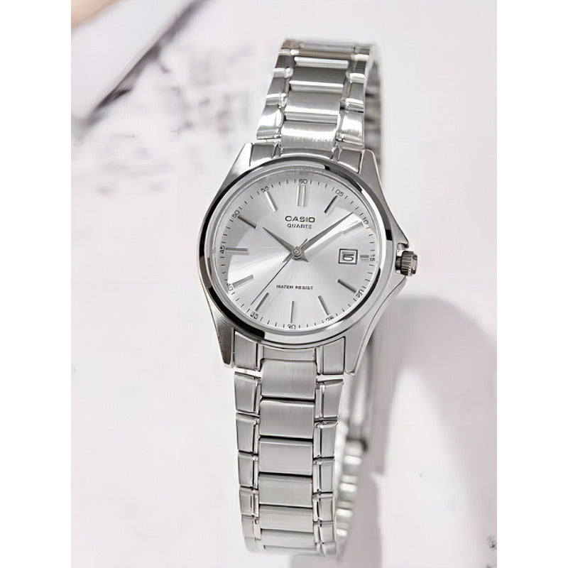 Reloj Casio Para Mujer Ltp-1183a-7a De Cuarzo Con Correa Plateada Plateado