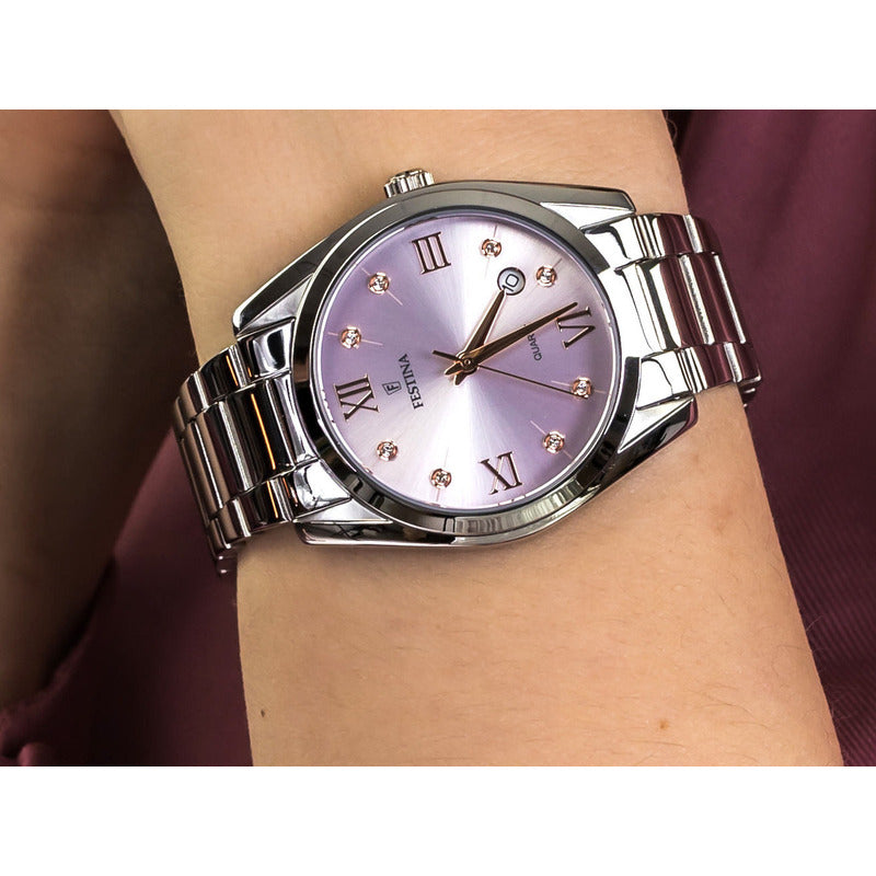 Reloj De Mujer Festina Boyfriend Con Piedras De Acero F16790 Color Del Fondo Lila Claro Color De La Malla Plateado Color Del Bisel Plateado Rosa
