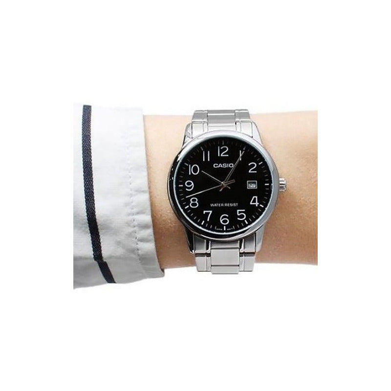 Reloj Pulsera Casio Mtp-v002d-1bu Con Correa De Acero Inoxidable Color Plateado - Fondo Negro