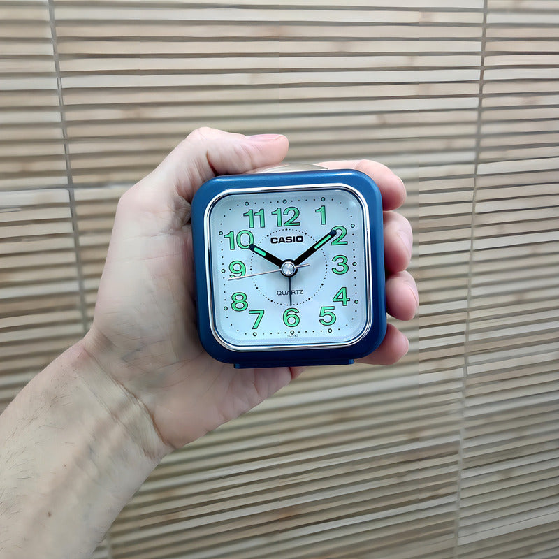 Reloj Casio Despertador Luz Tq-142-2df /relojeria Violeta Azul