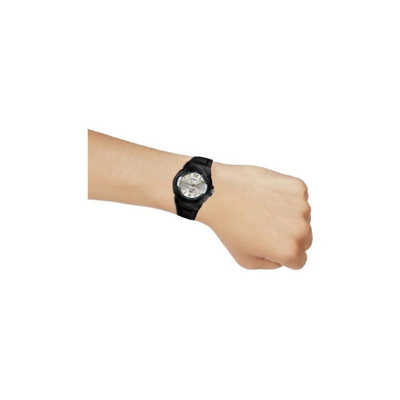 Reloj Casio Mw-600f-7a Plateado Relojesymas Blanco Negro Blanco 7a