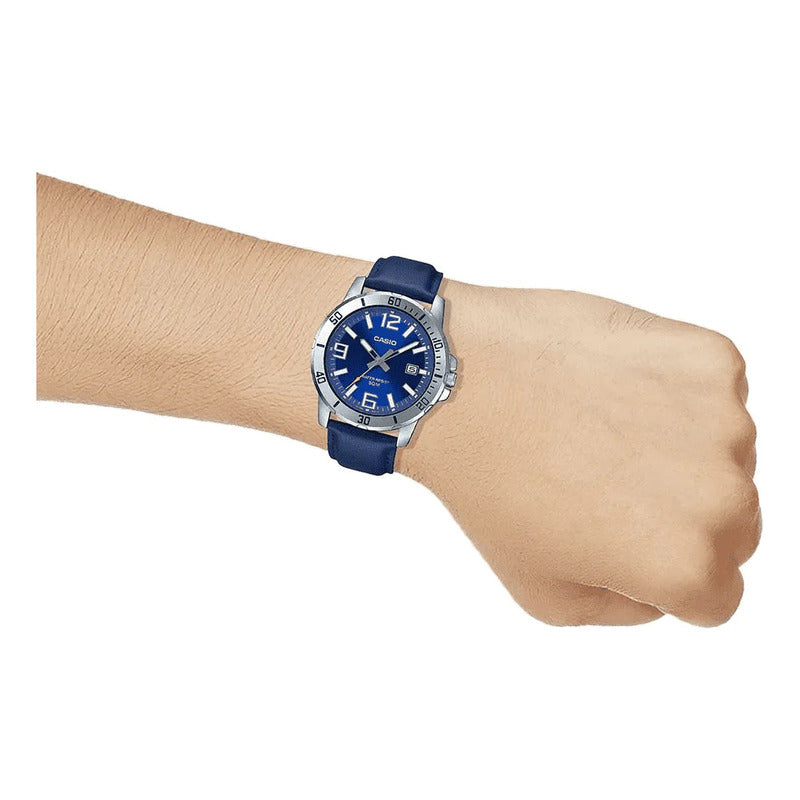 Reloj De Pulsera Casio Dress Mtp-vd01l-2b Original Azul Plateado Azul