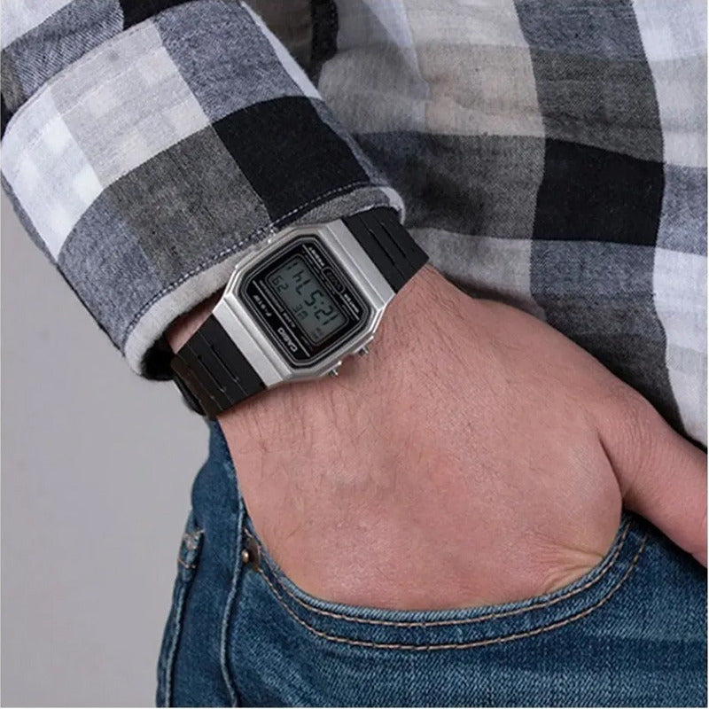 Reloj De Pulsera Casio Collection F-91wm-1b Relojesymas Negro Gris