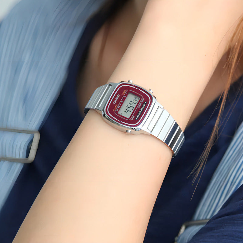 Reloj Casio Mujer Retro Vintage La-670wa-4 ORIGINAL
