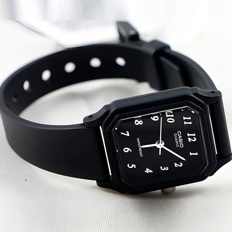 Reloj Casio Clásico Para Mujer, Con Correa Negra Y Fondo Blanco Negro