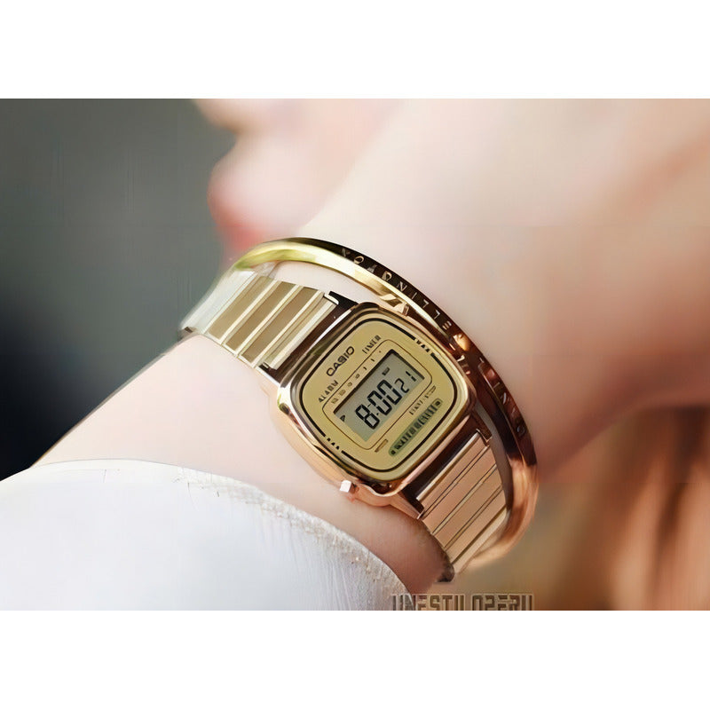 Reloj Casio La_670wga_9 Cuarzo Mujer Color De La Correa Dorado Color Del Fondo Dorado