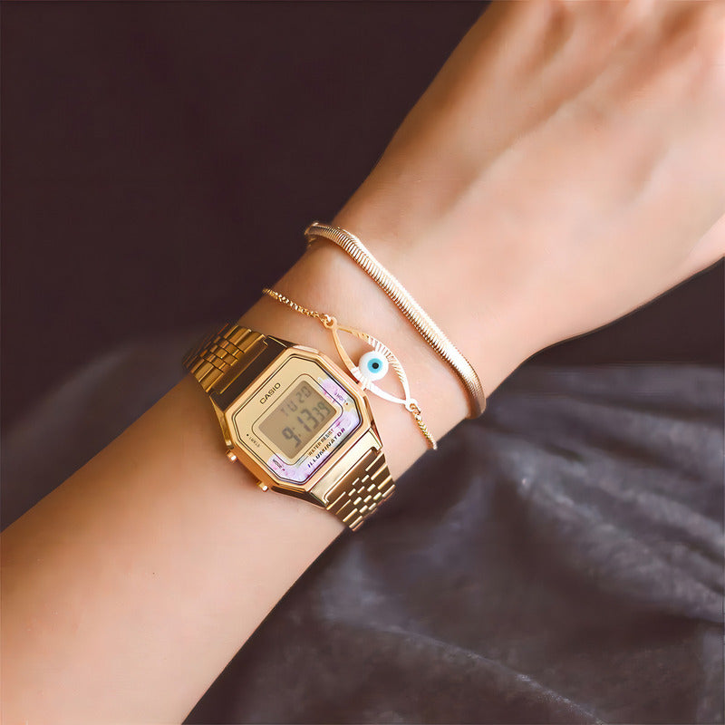 Reloj Casio Mujer Vintage Digital Original La-680wga-4c Color De La Correa Dorado Color Del Bisel Dorado Color Del Fondo Dorado