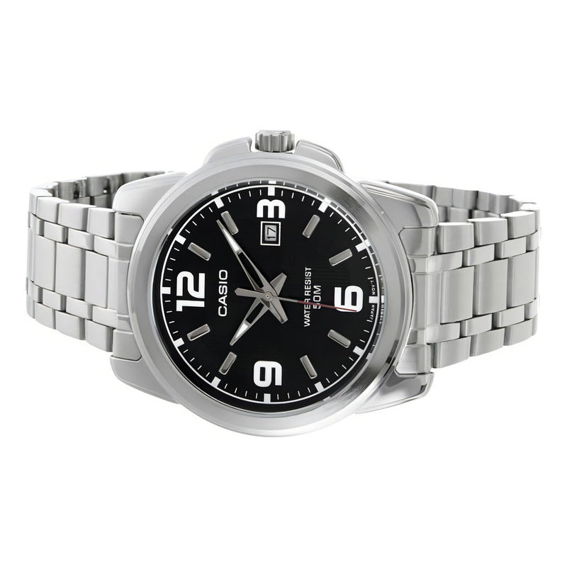 Reloj Pulsera Casio Mtp-1314d-1a Con Correa De Acero Inoxidable Color Plateado - Fondo Negro