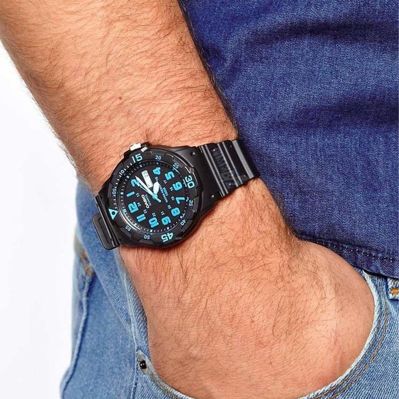 Reloj De Hombre Casio Mrw-200h-2bdf Analógico De Cuarzo Con Correa De Resina Negra Negro