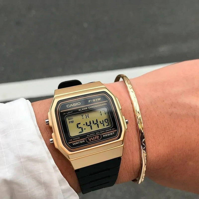 Reloj De Pulsera Casio Collection F-91wm-9a Relojesymas Negro Dorado