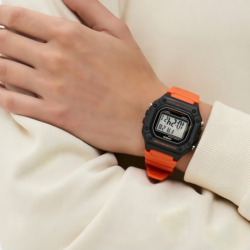 Reloj De Pulsera Casio Youth W-218h-4b2, Digital, Para Hombre, Fondo Gris, Con Correa De Resina Color Naranja, Dial Negro, Minutero/segundero Negro, Bisel Color Negro, Luz Ámbar Y He