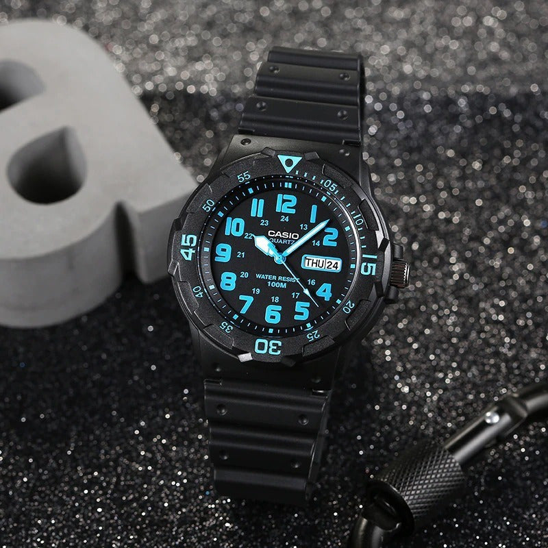Reloj De Hombre Casio Mrw-200h-2bdf Analógico De Cuarzo Con Correa De Resina Negra Negro