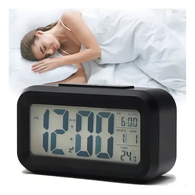 Reloj Despertador Pantalla Led Fecha Temperatura Alarma Color Negro 14 Cm