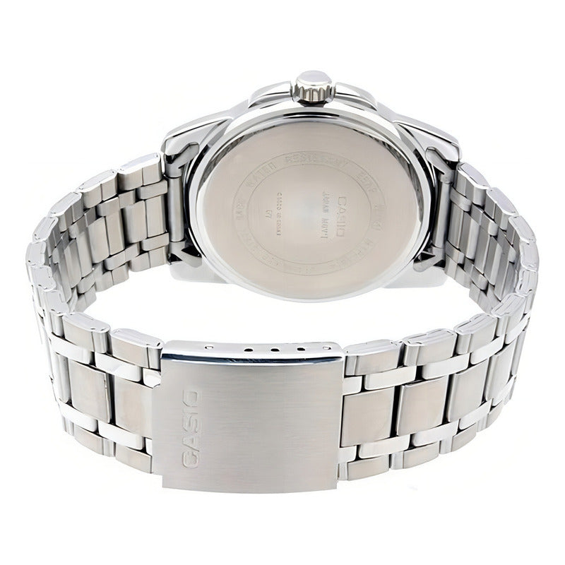 Reloj Pulsera Casio Mtp-1314d-7a Con Correa De Acero Inoxidable Color Plateado Fondo Blanco