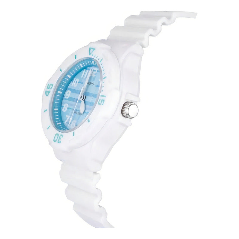 Reloj Pulsera Casio Lrw-200h-2b Con Correa De Resina Color Blanco - Fondo Celeste
