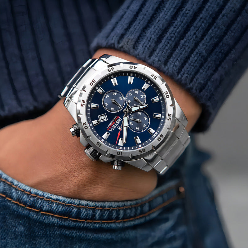 Reloj Pulsera Festina F20463 Con Correa De Acero Inoxidable Color Plateado - Fondo Azul