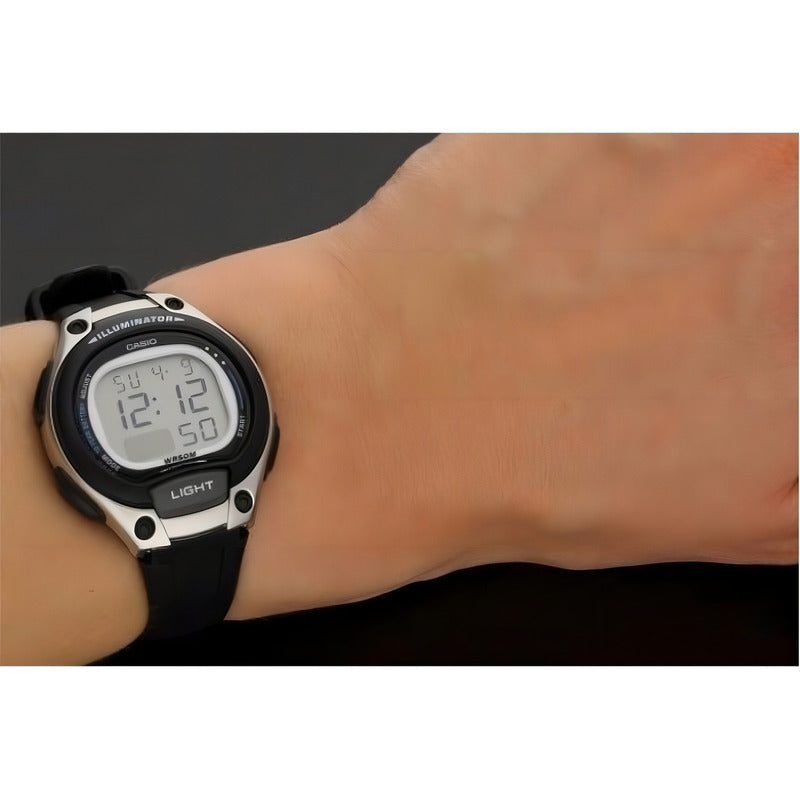 Reloj Casio Digital Dama Lw-203-1av Color De La Correa Negro