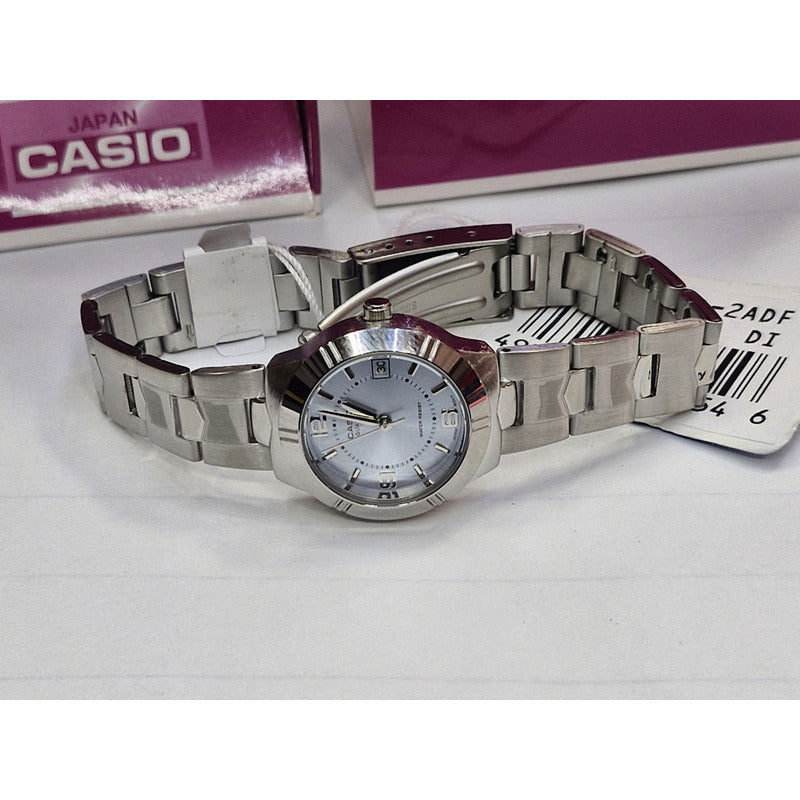 Reloj Casio Mujer Modelo Ltp-1241d-2adf Plateado Azul Claro