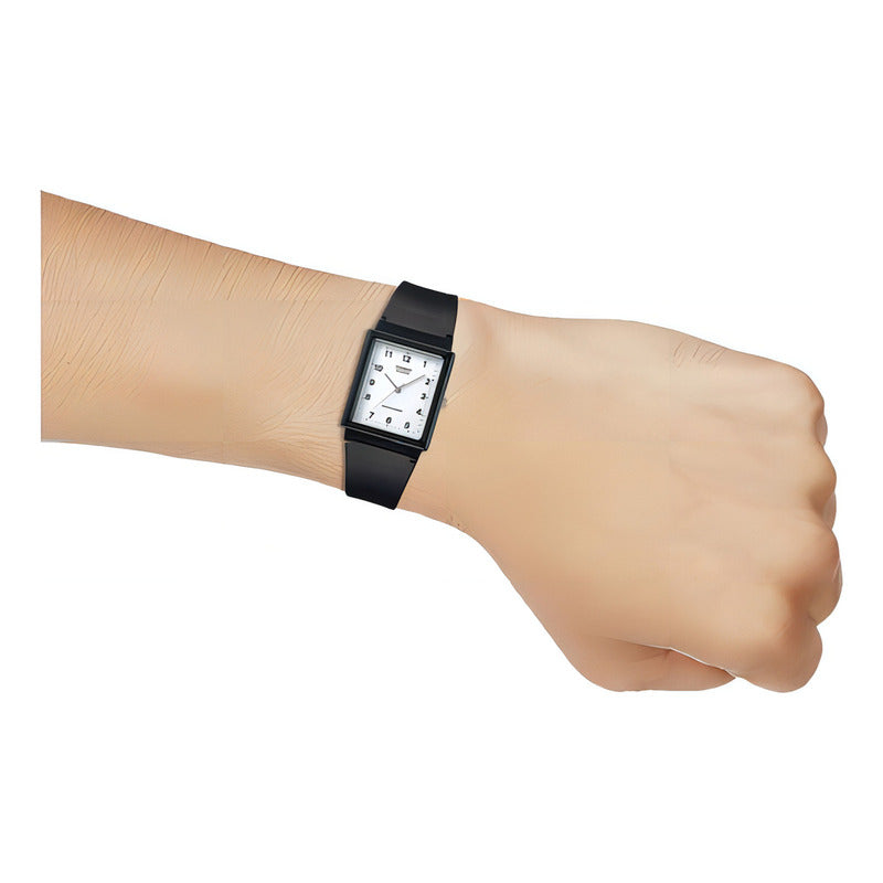 Reloj Casio Mq-27-7b De Hombre, Análogo Y Con Correa Negra Negro Blanco