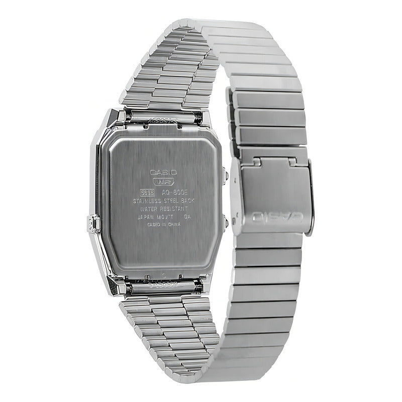 Reloj Mujer Casio Aq-800e-3adf Vintage Core Mens Correa Plateado Bisel Plateado Fondo Verde