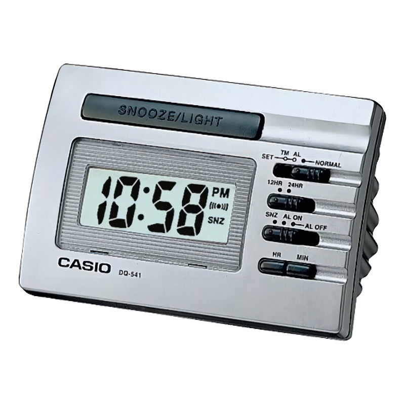 Reloj Despertador Digital Casio Plateado - Dq-541-8r