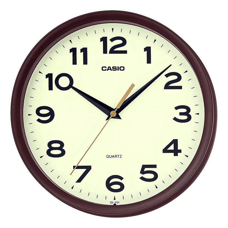 Reloj De Pared Iq151 Casio Con Diseño Redondo Café Blanco