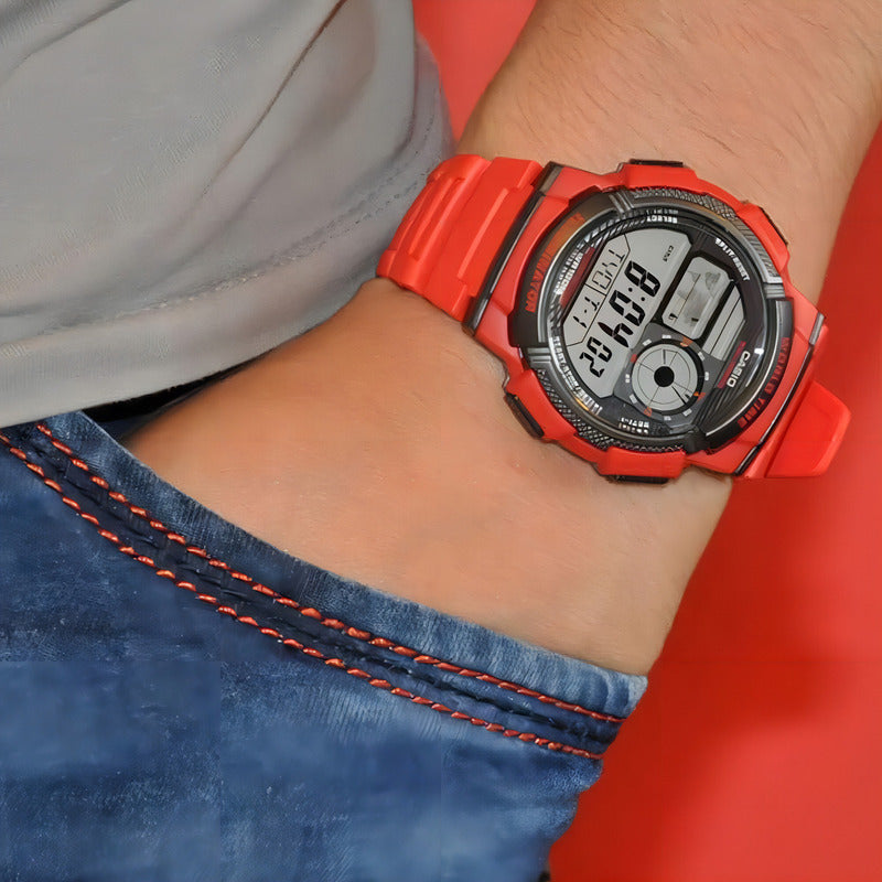 Reloj Casio Ae-1000w 100m W Pila 10 Años Crono Alarma Timer Malla Rojo Bisel Rojo Fondo 4a