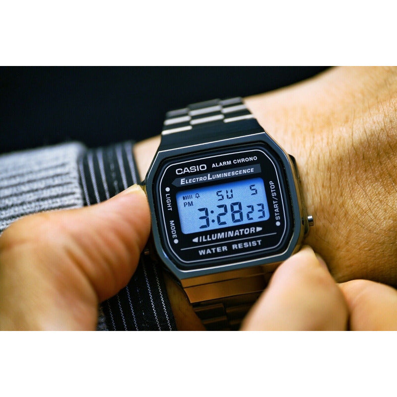 Reloj Pulsera Digital Casio A-168wgg-1a Con Correa De Acero Inoxidable Color Plateado - Fondo Gris/negro