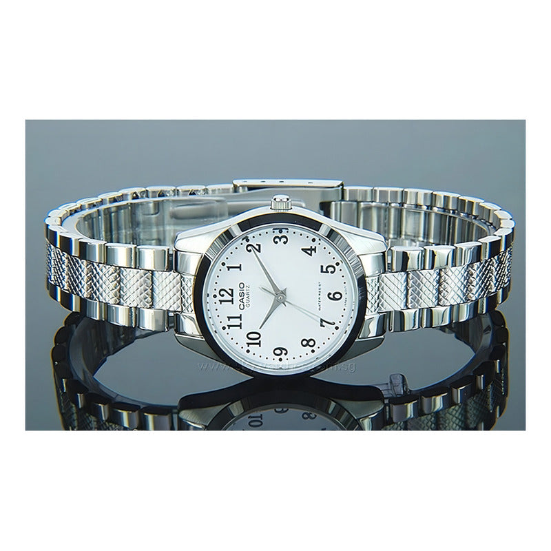 Reloj Casio Ltp-1274d-7b Color De La Correa Plateado Color Del Bisel Plateado Color Del Fondo Blanco