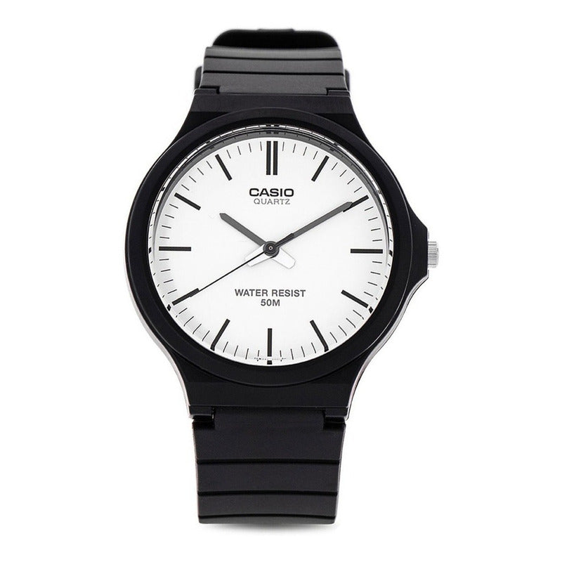 Reloj Pulsera Casio Mw-240-7ev Con Correa De Resina Color Negro - Fondo Blanco