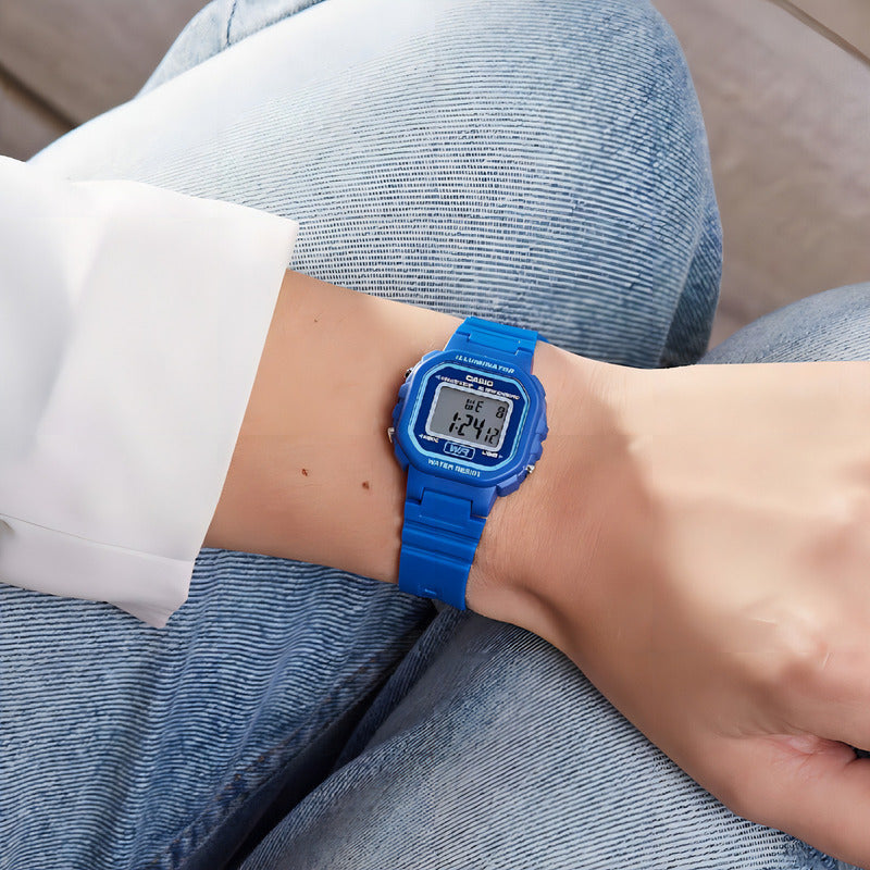 Reloj Casio Mujer La-20wh-2a Original Color De La Correa Azul Color Del Bisel Azul